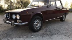 Alfa Romeo 2000 berlina Bertone 1972