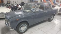 Alfa Romeo Giulia 1300 1964 restauro totale